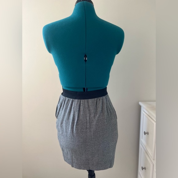 Silence + Noise Skirt (Grey, Medium) - Picture 3 of 3